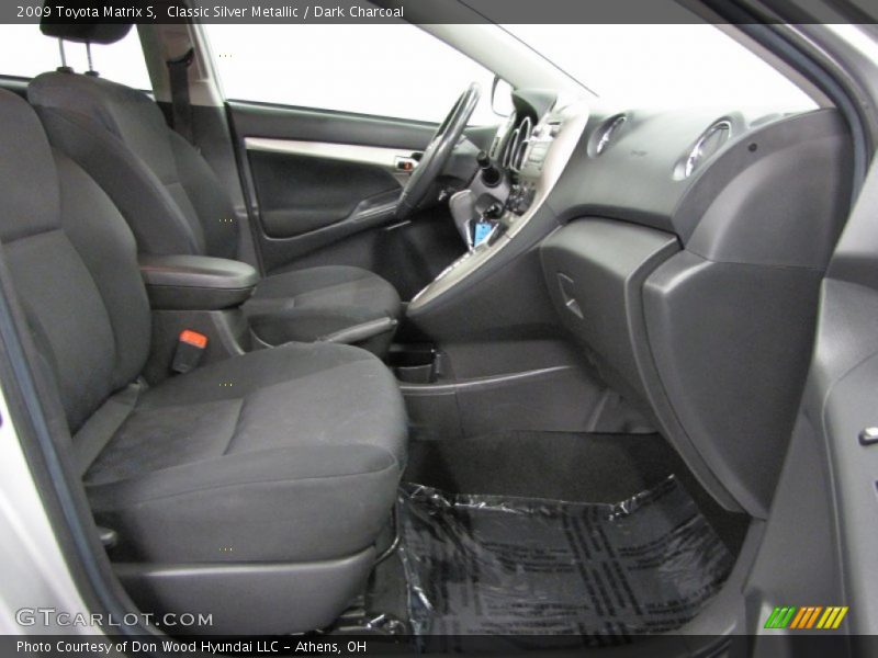 Classic Silver Metallic / Dark Charcoal 2009 Toyota Matrix S