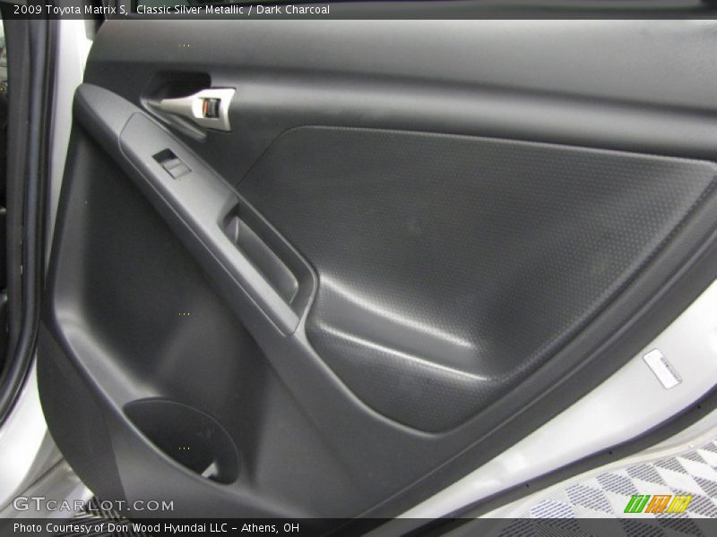 Classic Silver Metallic / Dark Charcoal 2009 Toyota Matrix S