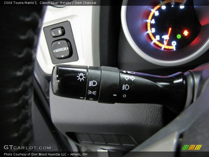 Classic Silver Metallic / Dark Charcoal 2009 Toyota Matrix S