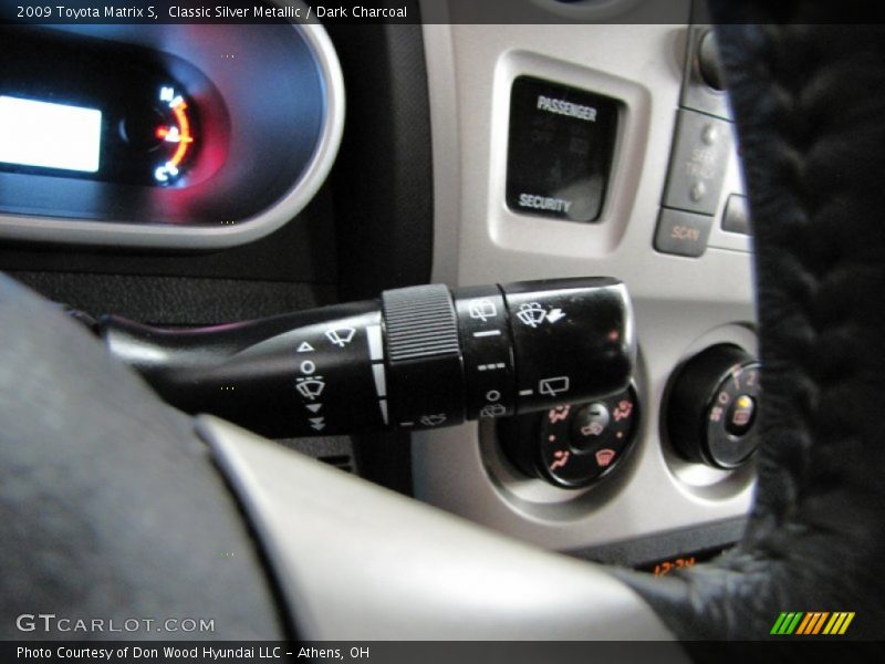 Classic Silver Metallic / Dark Charcoal 2009 Toyota Matrix S
