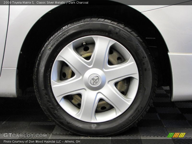 Classic Silver Metallic / Dark Charcoal 2009 Toyota Matrix S