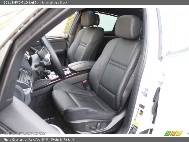 Alpine White / Black 2011 BMW X6 xDrive35i