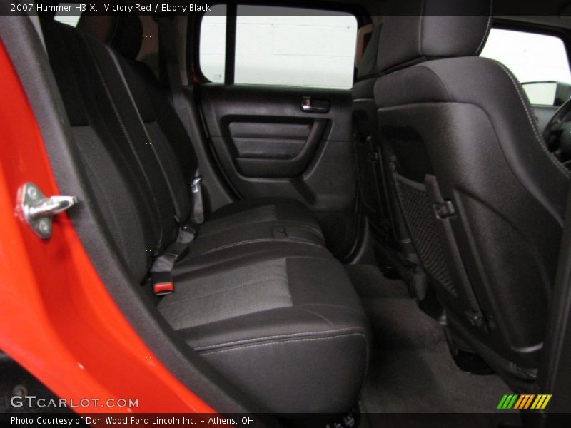 Victory Red / Ebony Black 2007 Hummer H3 X