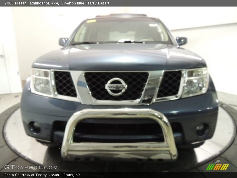Silverton Blue Pearl / Desert 2005 Nissan Pathfinder SE 4x4
