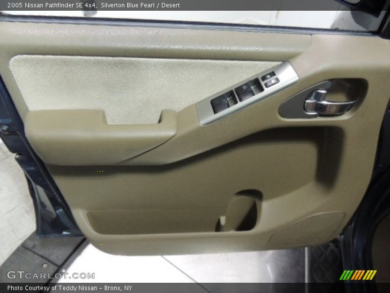 Silverton Blue Pearl / Desert 2005 Nissan Pathfinder SE 4x4