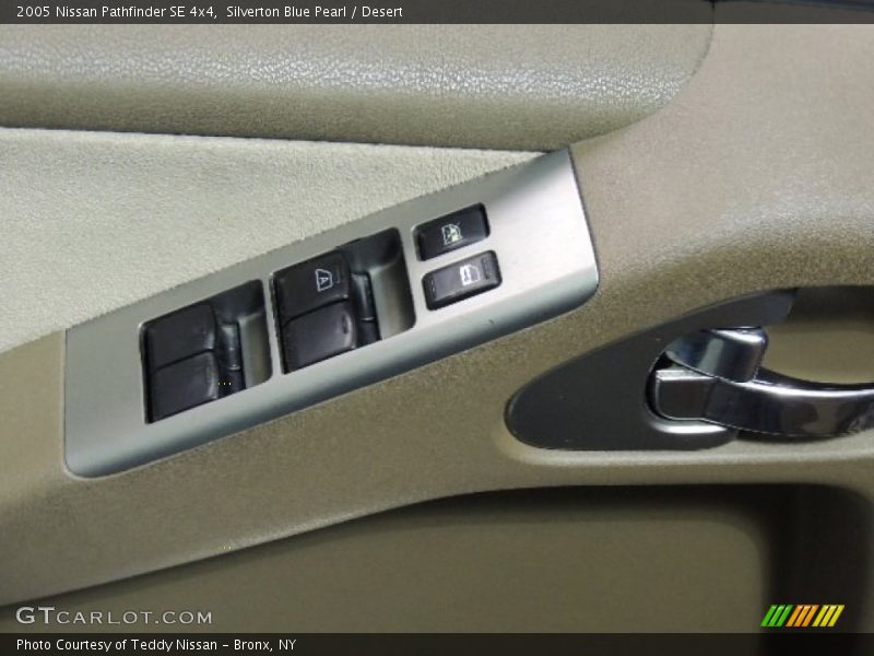Silverton Blue Pearl / Desert 2005 Nissan Pathfinder SE 4x4