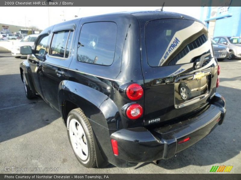 Black / Ebony 2009 Chevrolet HHR LS