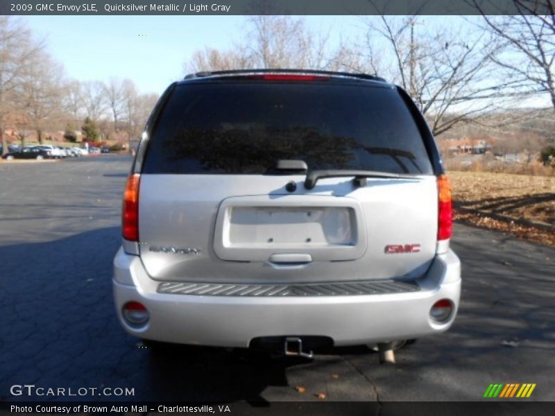 Quicksilver Metallic / Light Gray 2009 GMC Envoy SLE