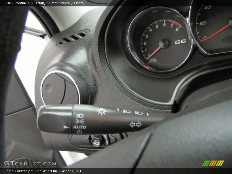 Controls of 2009 G6 Sedan