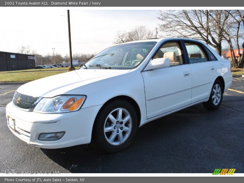 Diamond White Pearl / Ivory 2001 Toyota Avalon XLS