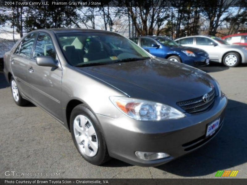 Phantom Gray Pearl / Stone 2004 Toyota Camry XLE