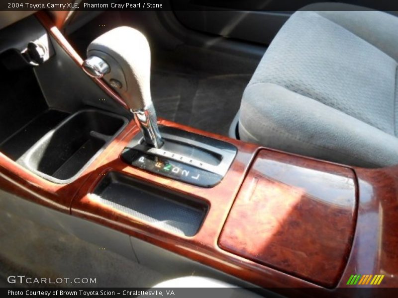 Phantom Gray Pearl / Stone 2004 Toyota Camry XLE