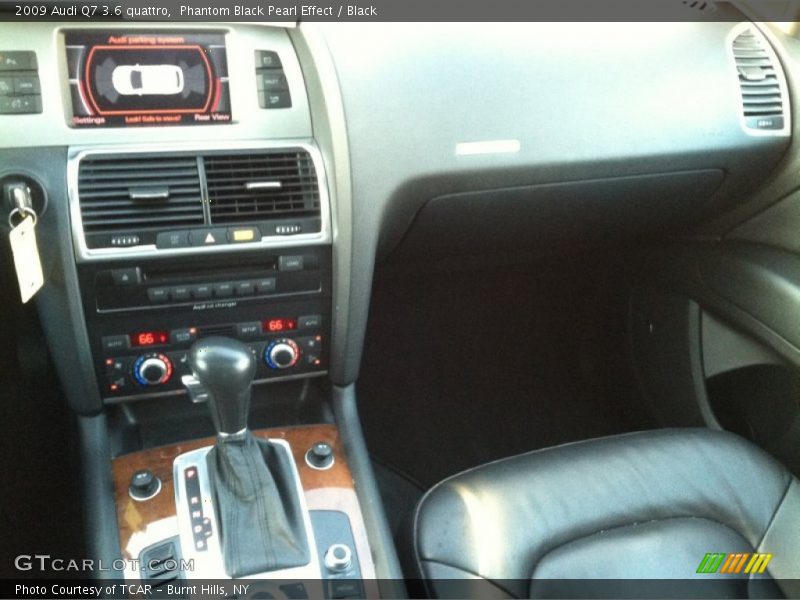 Phantom Black Pearl Effect / Black 2009 Audi Q7 3.6 quattro