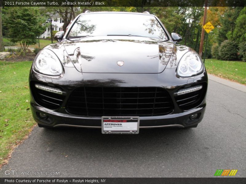 Jet Black Metallic / Black 2011 Porsche Cayenne Turbo