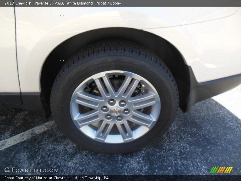 White Diamond Tricoat / Ebony 2013 Chevrolet Traverse LT AWD