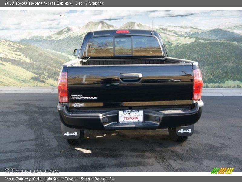 Black / Graphite 2013 Toyota Tacoma Access Cab 4x4