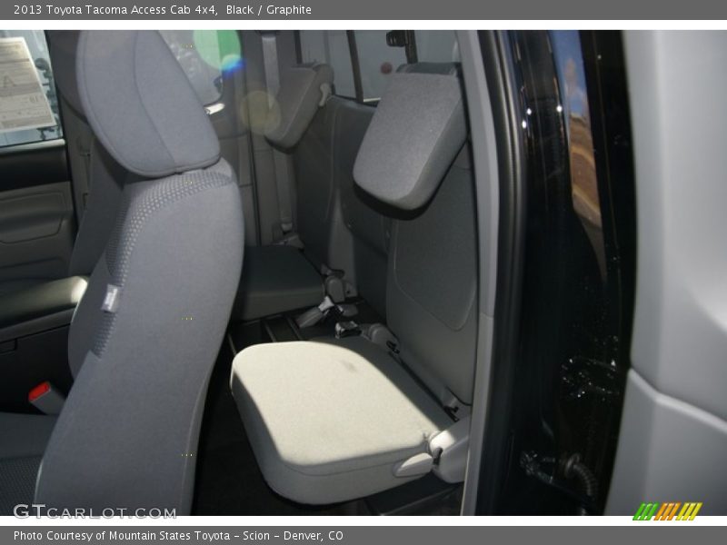 Black / Graphite 2013 Toyota Tacoma Access Cab 4x4