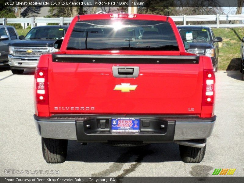 Victory Red / Dark Titanium 2013 Chevrolet Silverado 1500 LS Extended Cab