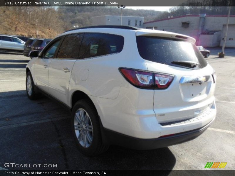 White Diamond Tricoat / Ebony 2013 Chevrolet Traverse LT AWD