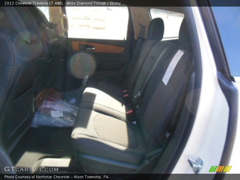 White Diamond Tricoat / Ebony 2013 Chevrolet Traverse LT AWD