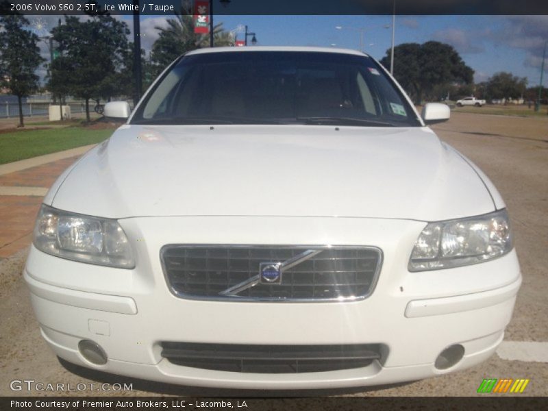 Ice White / Taupe 2006 Volvo S60 2.5T