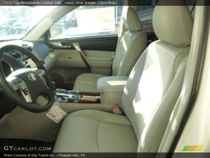 Classic Silver Metallic / Sand Beige 2013 Toyota Highlander Limited 4WD