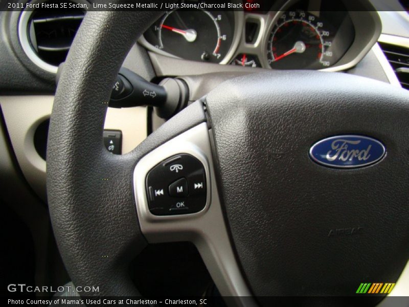 Lime Squeeze Metallic / Light Stone/Charcoal Black Cloth 2011 Ford Fiesta SE Sedan