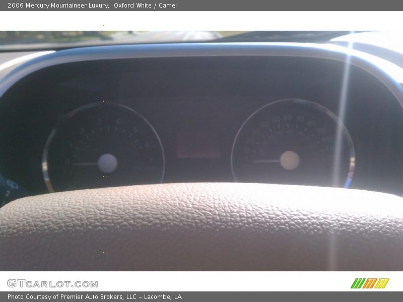 Oxford White / Camel 2006 Mercury Mountaineer Luxury