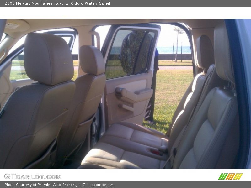 Oxford White / Camel 2006 Mercury Mountaineer Luxury