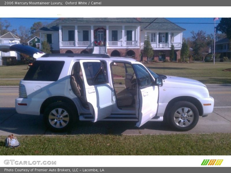 Oxford White / Camel 2006 Mercury Mountaineer Luxury