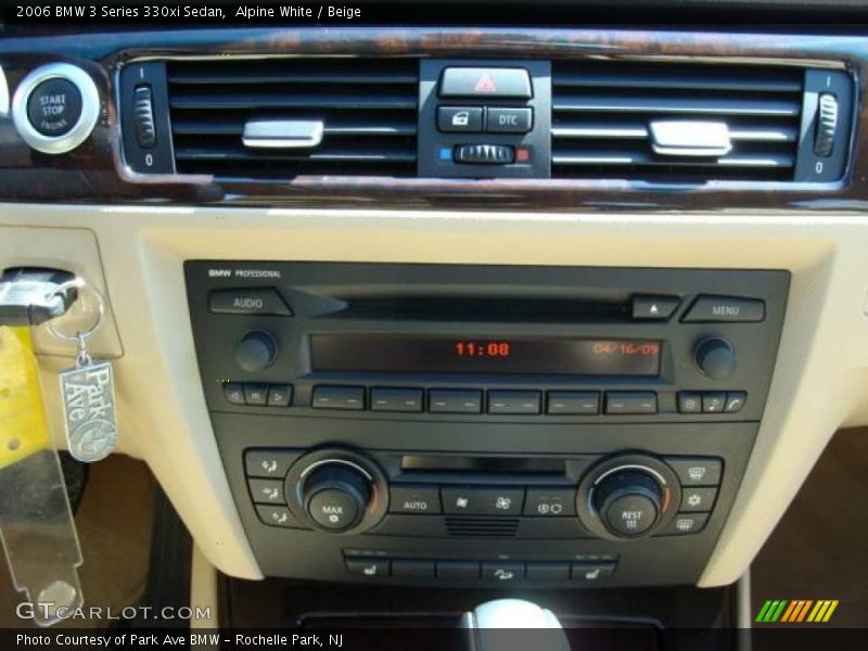 Alpine White / Beige 2006 BMW 3 Series 330xi Sedan