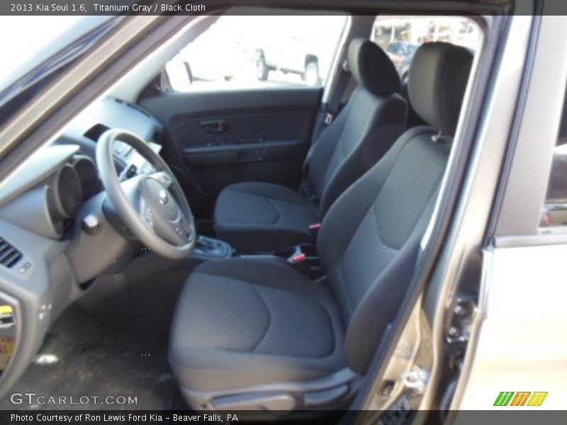 Titanium Gray / Black Cloth 2013 Kia Soul 1.6