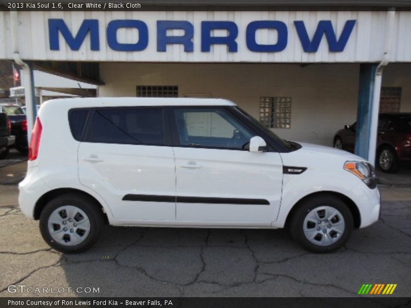 Clear White / Black Cloth 2013 Kia Soul 1.6