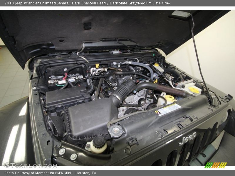 Dark Charcoal Pearl / Dark Slate Gray/Medium Slate Gray 2010 Jeep Wrangler Unlimited Sahara