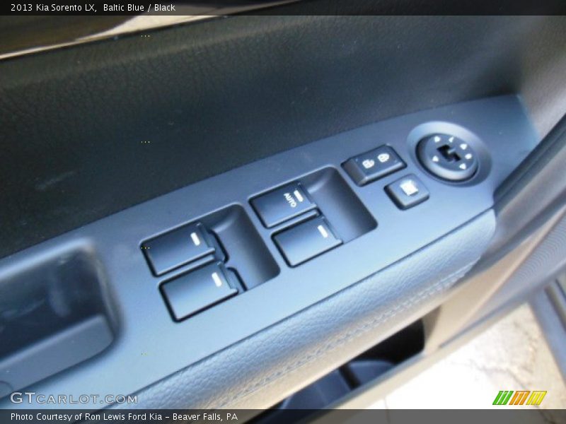 Baltic Blue / Black 2013 Kia Sorento LX