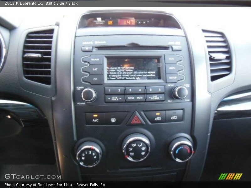 Baltic Blue / Black 2013 Kia Sorento LX