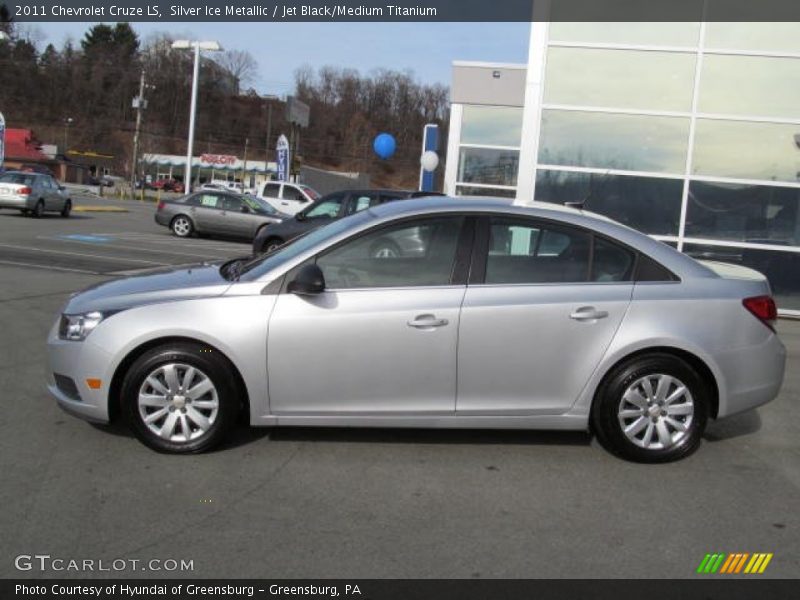 Silver Ice Metallic / Jet Black/Medium Titanium 2011 Chevrolet Cruze LS