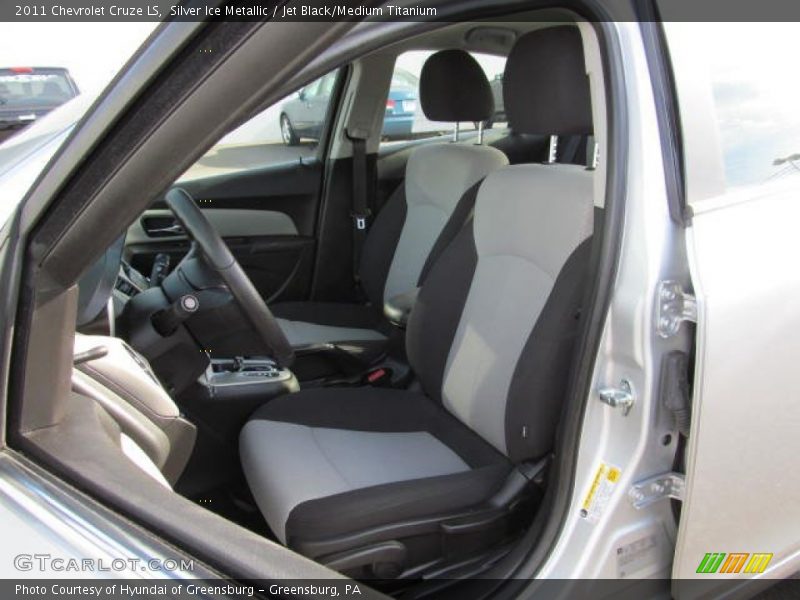 Silver Ice Metallic / Jet Black/Medium Titanium 2011 Chevrolet Cruze LS