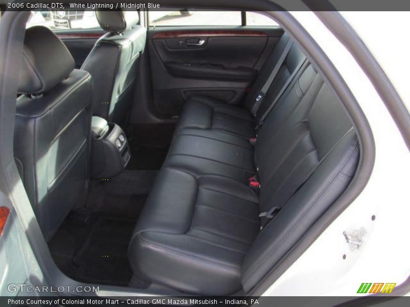 White Lightning / Midnight Blue 2006 Cadillac DTS