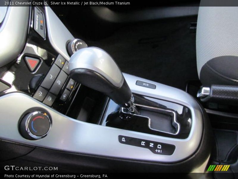 Silver Ice Metallic / Jet Black/Medium Titanium 2011 Chevrolet Cruze LS