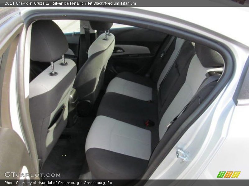 Silver Ice Metallic / Jet Black/Medium Titanium 2011 Chevrolet Cruze LS