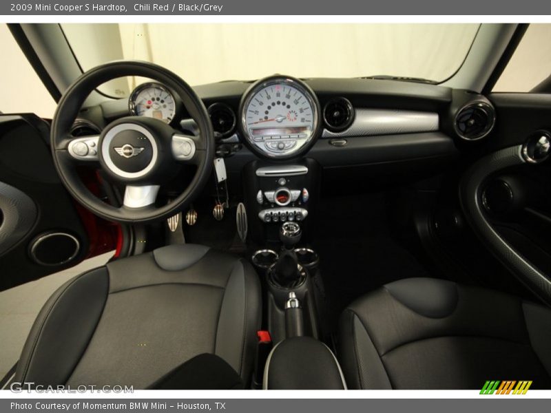 Chili Red / Black/Grey 2009 Mini Cooper S Hardtop