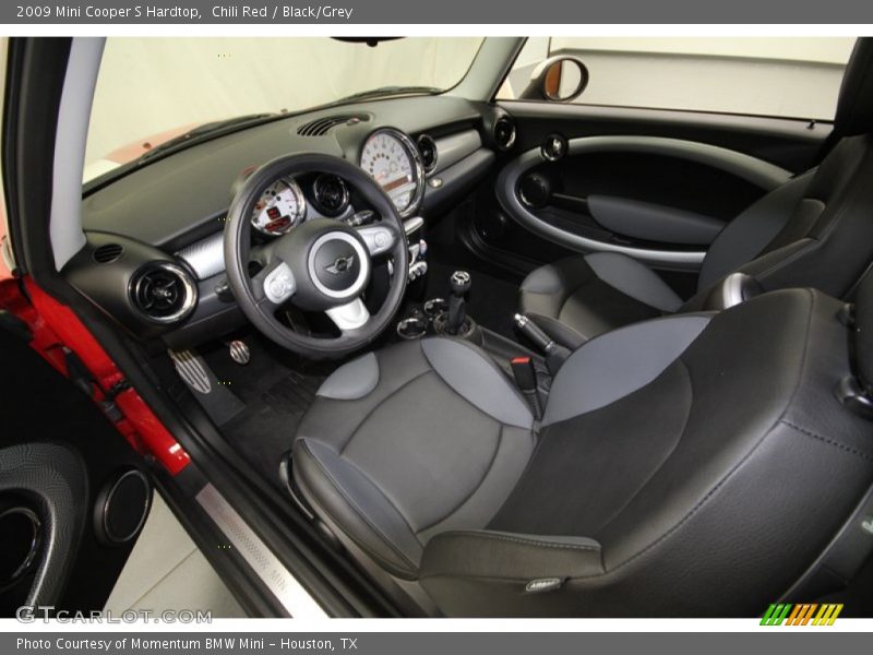 Chili Red / Black/Grey 2009 Mini Cooper S Hardtop
