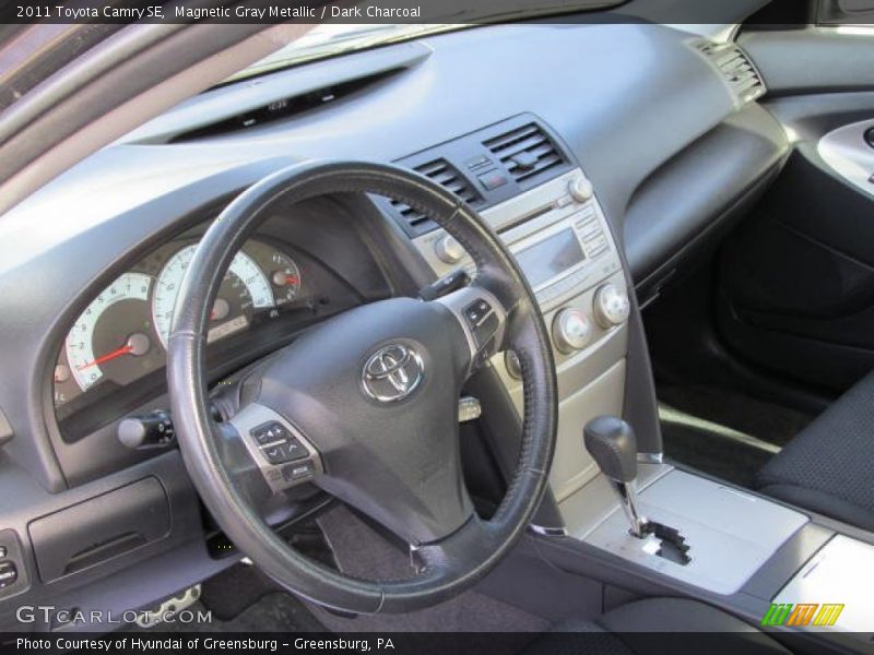 Magnetic Gray Metallic / Dark Charcoal 2011 Toyota Camry SE