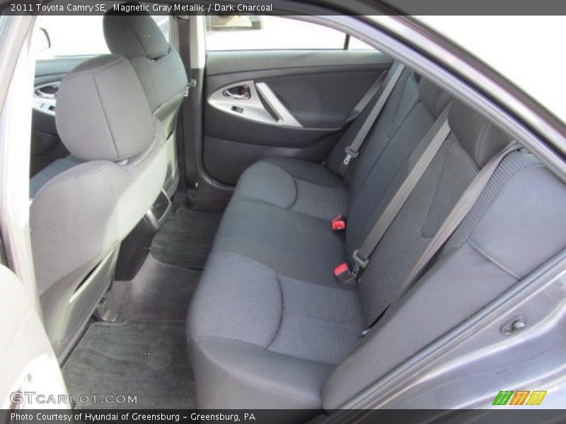 Magnetic Gray Metallic / Dark Charcoal 2011 Toyota Camry SE