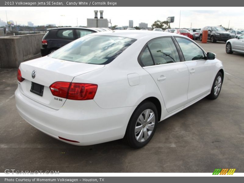 Candy White / Cornsilk Beige 2013 Volkswagen Jetta SE Sedan
