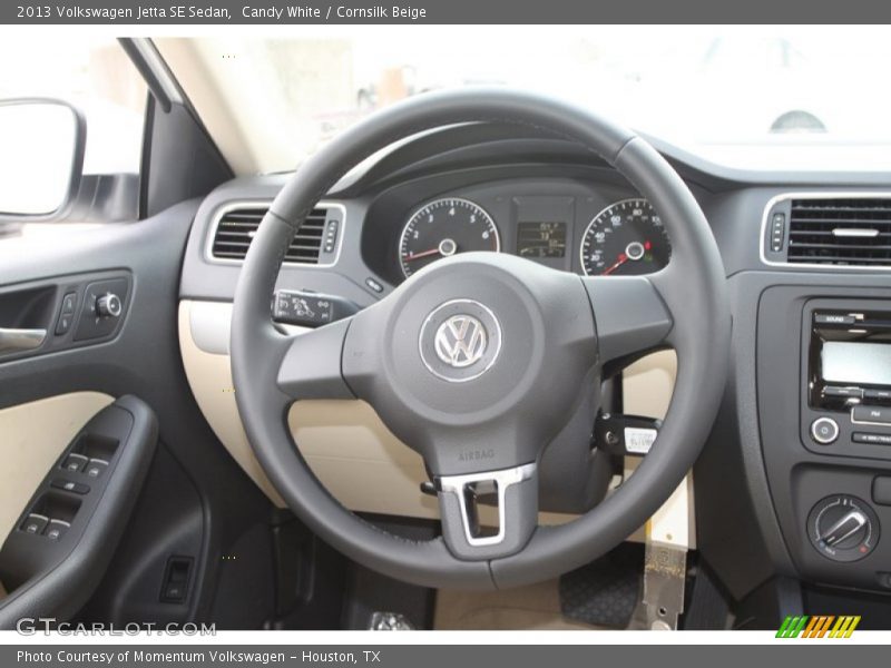 Candy White / Cornsilk Beige 2013 Volkswagen Jetta SE Sedan