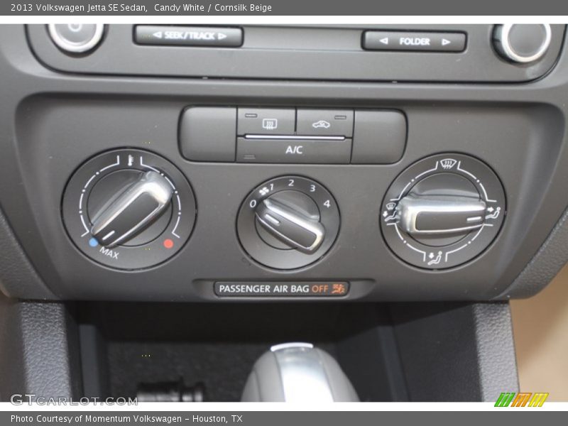 Candy White / Cornsilk Beige 2013 Volkswagen Jetta SE Sedan