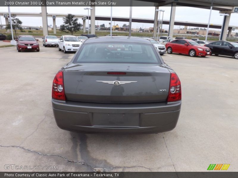 Dark Titanium Metallic / Dark Slate Gray 2009 Chrysler 300 LX
