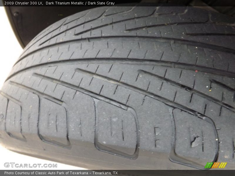 Dark Titanium Metallic / Dark Slate Gray 2009 Chrysler 300 LX